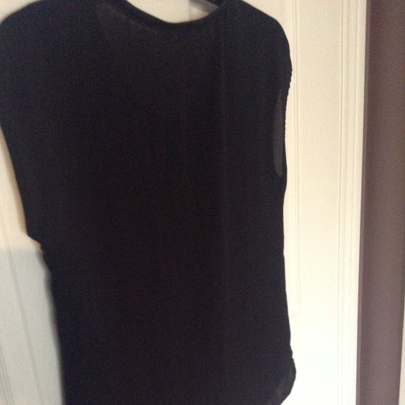 Dynamite Black Blouse - Picture 3 of 4